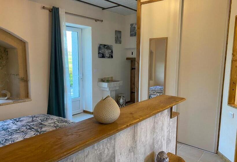 Люкс с гидромассажем, L Anagramme, Chambres, Table D Hôtes Et Gîte Pour Adultes, Naturistes Ou Non !