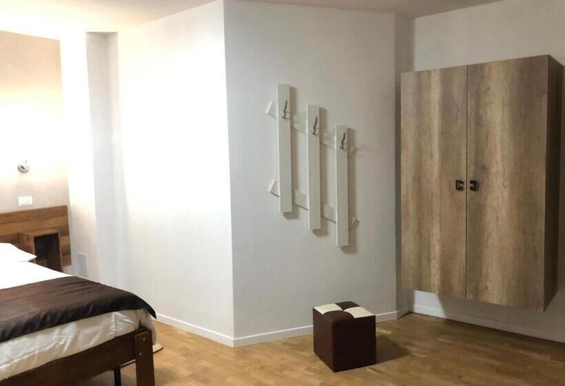 Четырехместный Номер Deluxe, Vila Loft Cube
