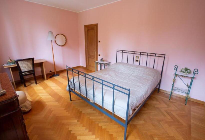 Номер Стандарт Совместная Ванная, Villa Grande Con Stanze, Bagni E Giardino