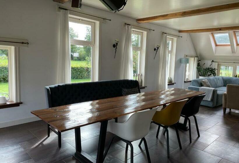 Дом 4 Спальни, De Boerderij   Buitenplaats Ruitenveen, Privé
