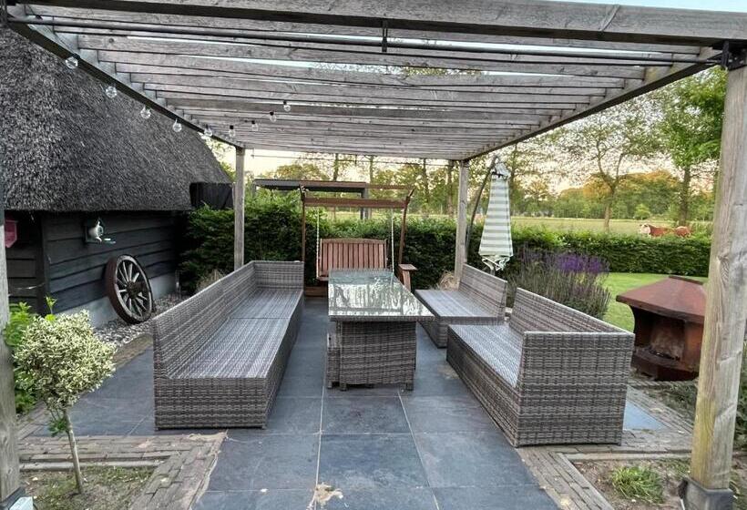 Дом 4 Спальни, De Boerderij   Buitenplaats Ruitenveen, Privé