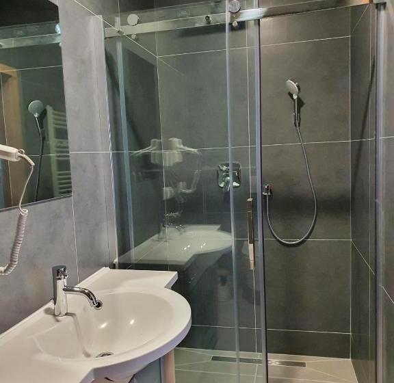 Апартаменты 1 Спальня, Schneider Apartaments