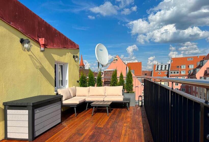Апартаменты 1 Спальня с Террасой, Nurban Apartments Oldtown