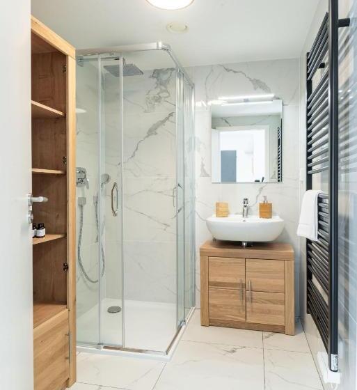 آپارتمان 2 خوابه با بالکن, Apartmány Resort Vrchlabí