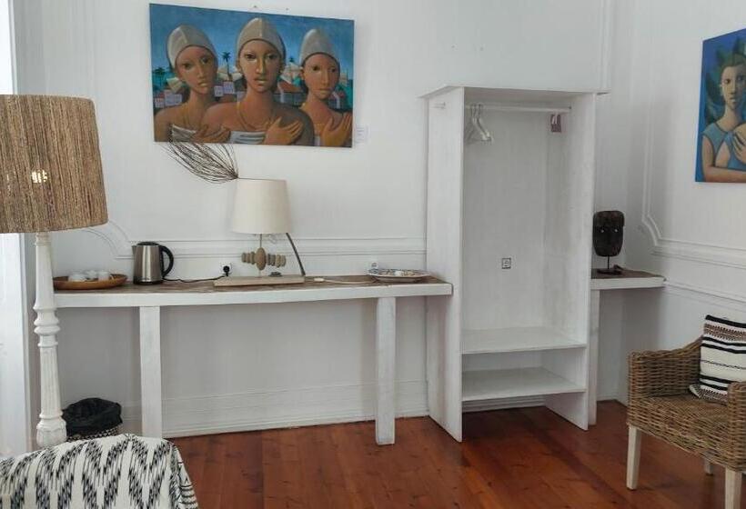 Quarto Estandar, Casarão Al