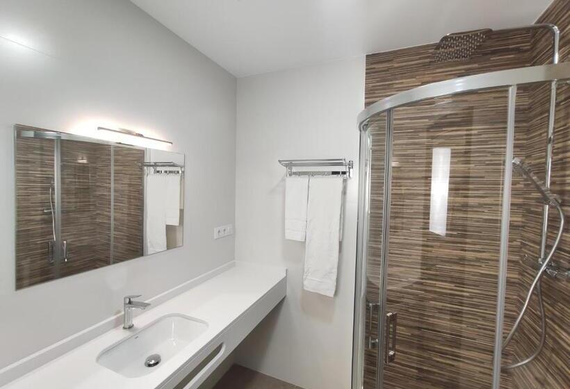 اتاق استاندارد, Hostal óleo Auto Check In