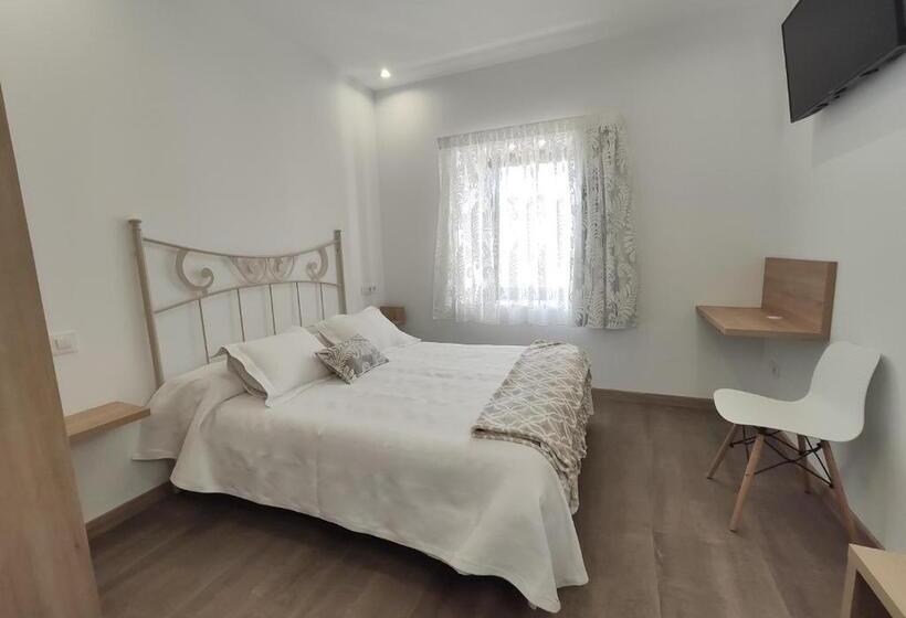اتاق استاندارد, Hostal óleo Auto Check In