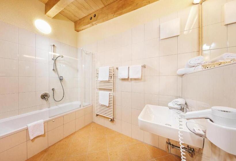 Quarto Estandar, Sunny Sölden