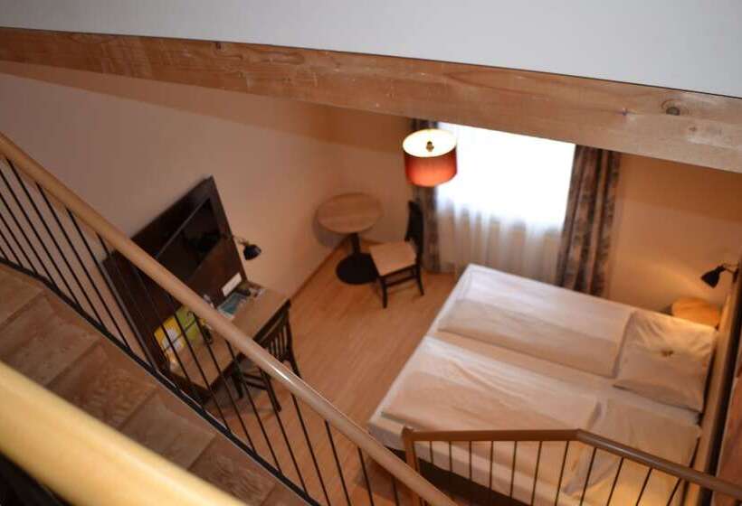 Четырехместный Номер Стандарт, Jufa Hotel Fürstenfeld