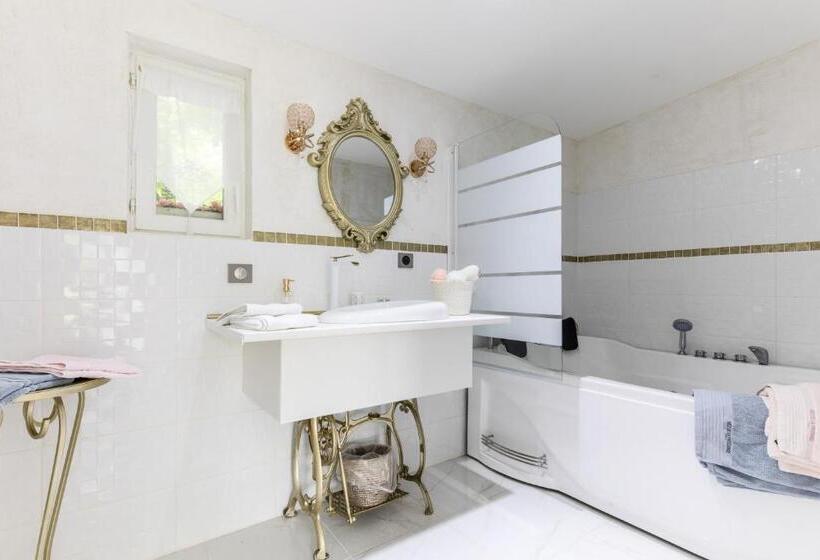 חדר סטנדרט עם מיטת קינג, Domaine Mon Doux Rêve