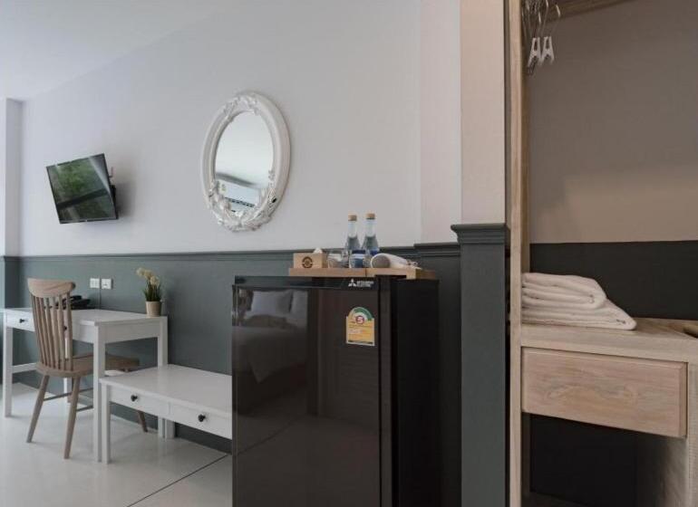 Номер Deluxe, Chanita Hotel Chumphon