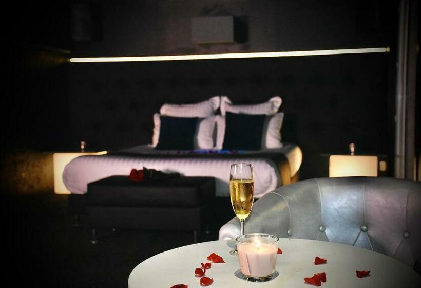 Номер Стандарт, Suite Avec Piscine Privée
