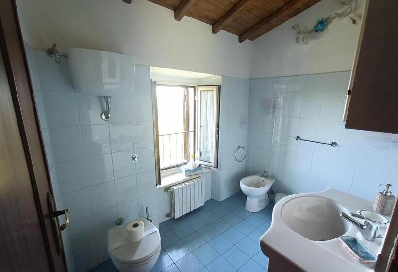 Апартаменты 3 Спальни, B&b Il Grifo