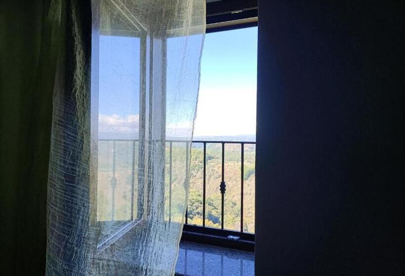 Семейный Номер, B&b Il Grifo