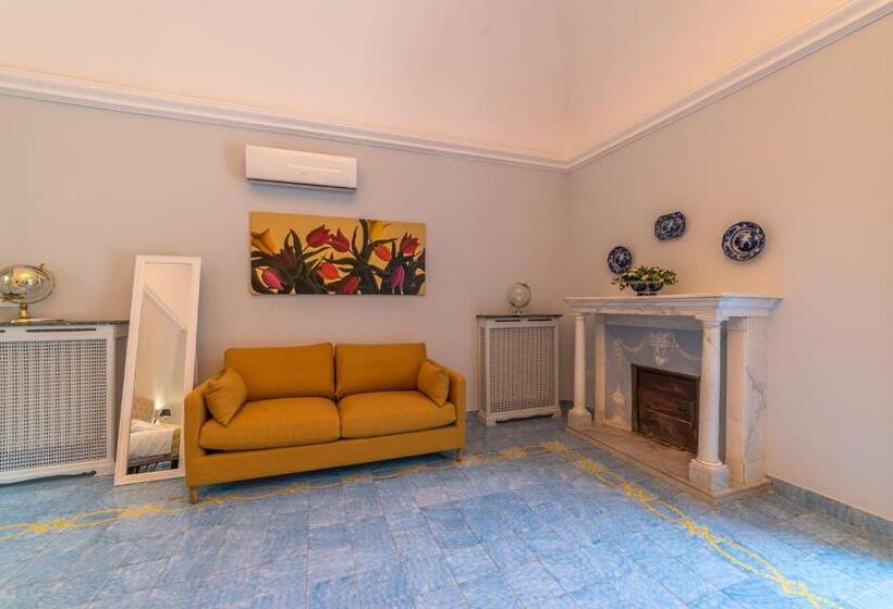 Номер Стандарт с Балконом, Villa Ortensia D Avalos