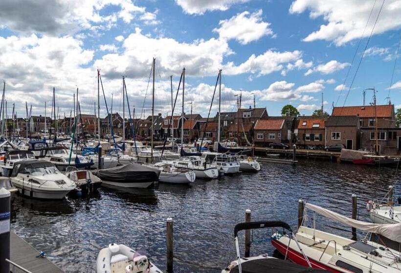اتاق لوکس, B&b De Nieuwe Haven