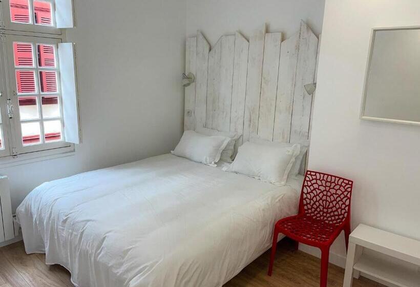 Номер Стандарт Трехместный, Maison D Hôtes City Break Miradour