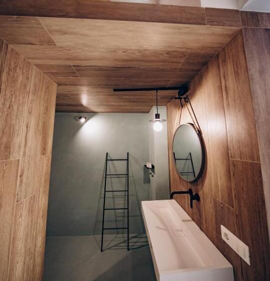 标准间带漩涡浴缸, Liconti Exclusive Rooms