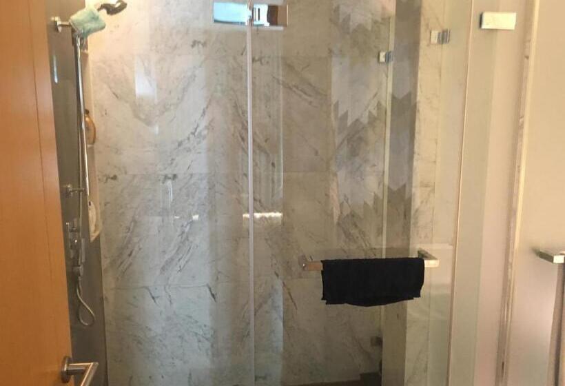 Апартаменты 1 Спальня, Amari Residence