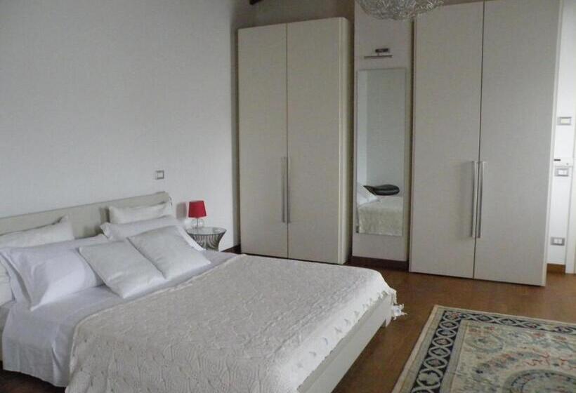 Семейный Номер, B&b Armonie