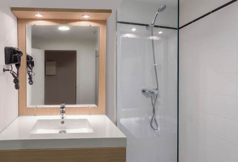 Номер Стандарт, B&b Hotel Barcelona Sant Cugat