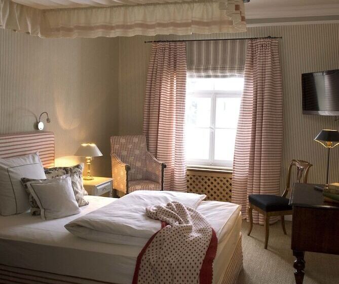 Номер Комфорт Индивидуальный, Brauereigasthof Hotel Aying