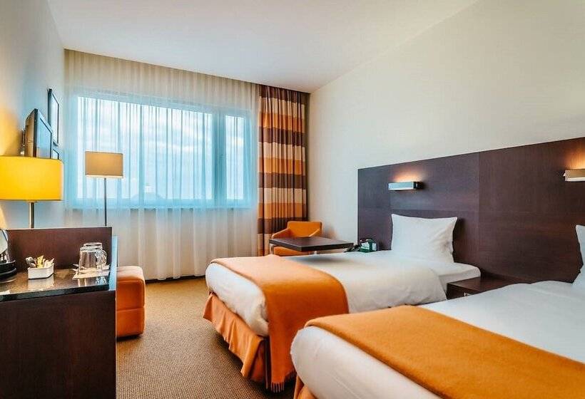 Номер Стандарт, Desilva Warszawa Piaseczno