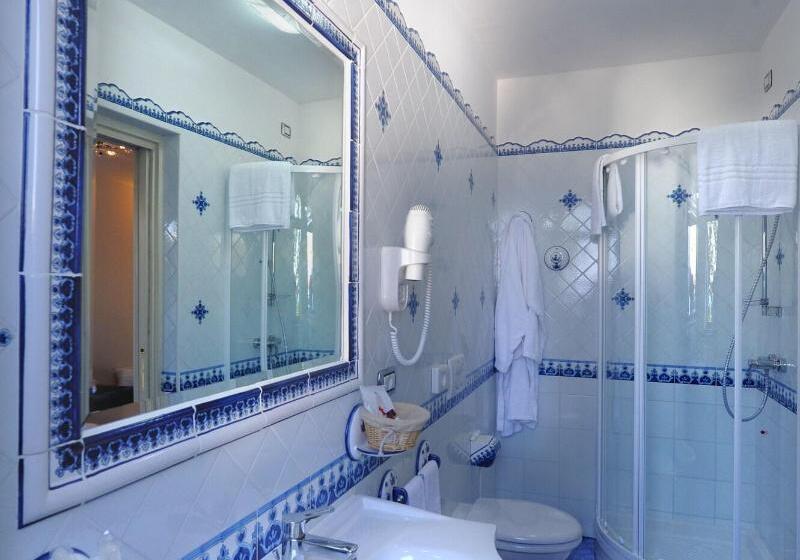 Номер Deluxe Вид на Море, Villa Maria Pia