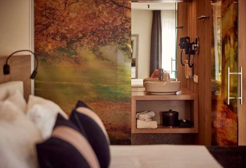 수피리어 트리플 룸, Van Der Valk Hotel Dennenhof