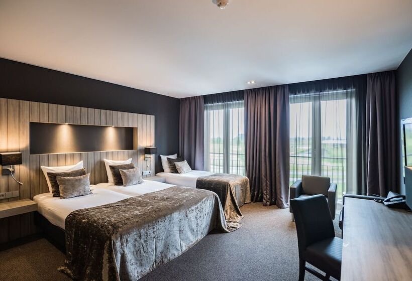 Трехместный Номер Комфорт, Van Der Valk Hotel Middelburg