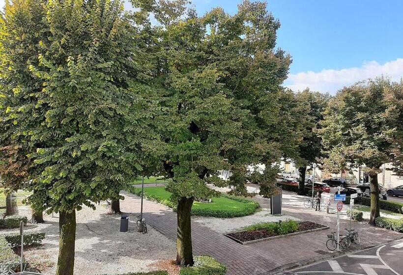Студия Deluxe, Affittacamere Stazione Empoli