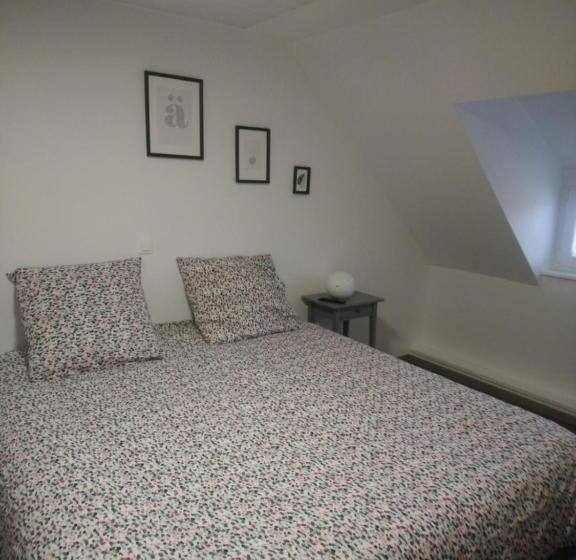 Номер Стандарт, Chambre Du Relais