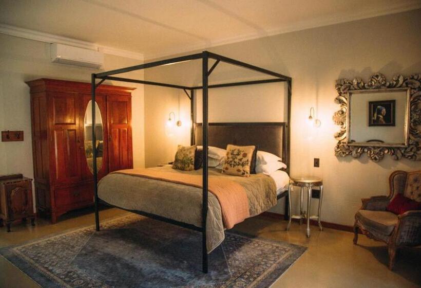 스위트, The Bohemian Guesthouse