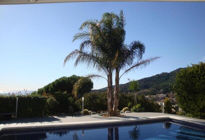 Люкс, Palm Maresme   Suite With Bathroom And Living Room And Terrasse With Ocean Views In A Private Villa