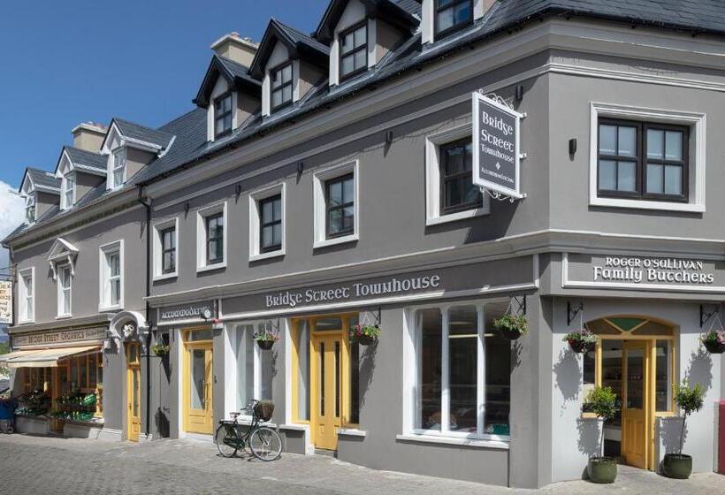 اتاق لوکس, Bridge Street Townhouse