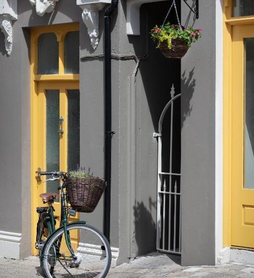 اتاق لوکس, Bridge Street Townhouse