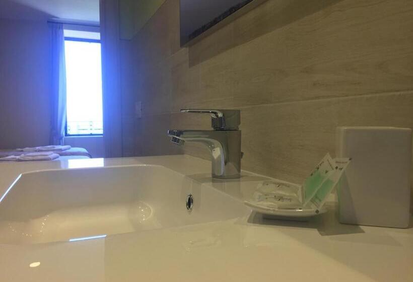 Номер Стандарт Трехместный, Residence La Canonica