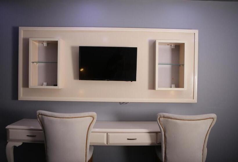 Люкс Повышенной Комфортности, Lily Airport Otel