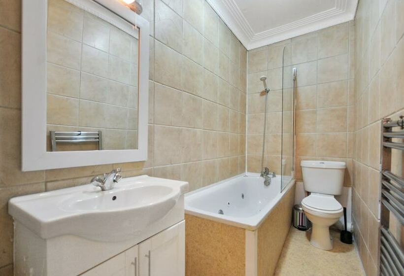 带2个卧室的公寓, Access Earl S Court