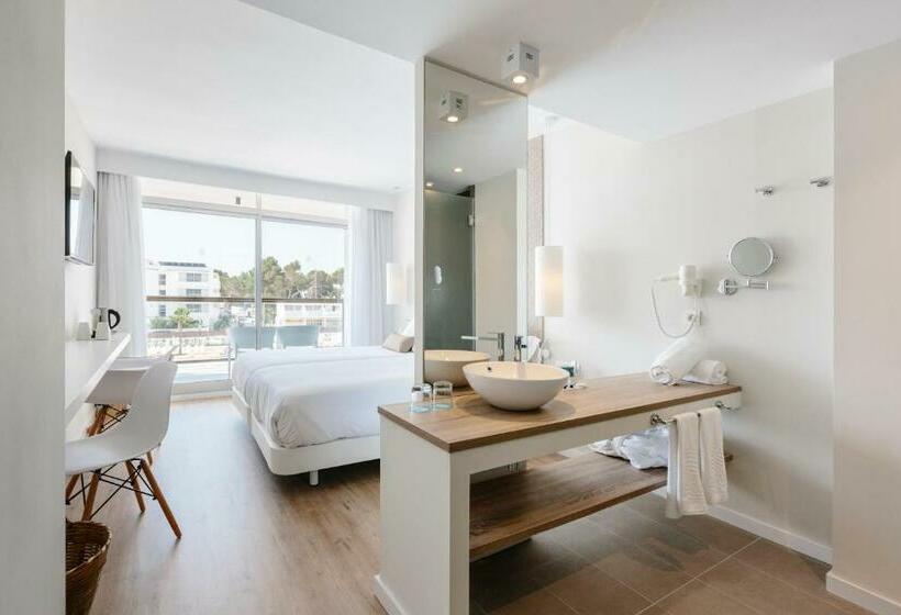 اتاق استاندارد با چشم‌انداز استخر, Aluasoul Ibiza  Adults Only