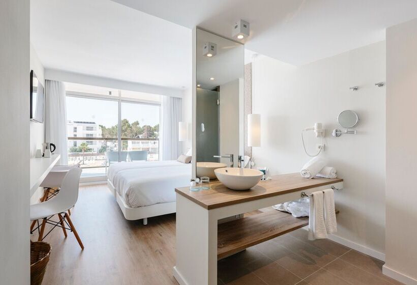 اتاق استاندارد با چشم‌انداز استخر, Aluasoul Ibiza  Adults Only