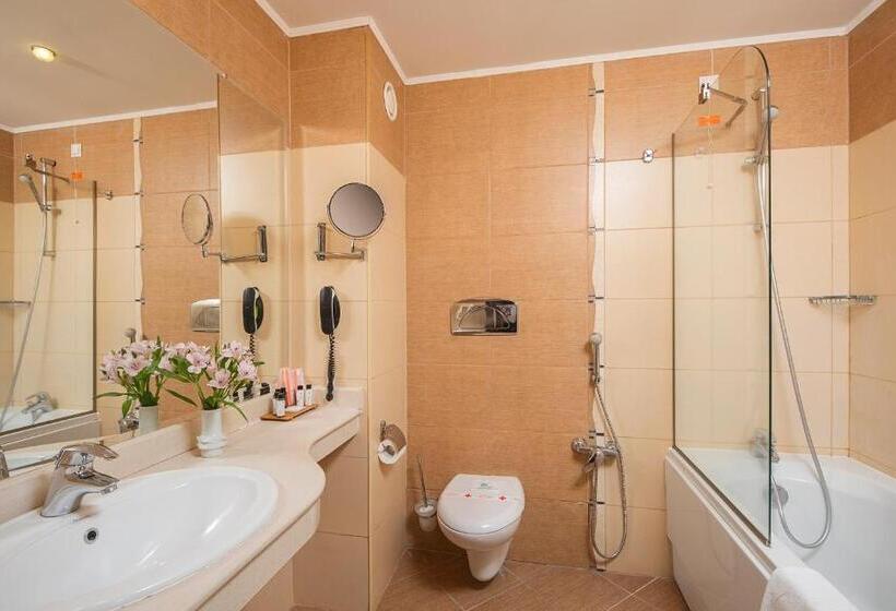 Апартаменты 1 Спальня, St. Spas Hotel & Balneo Complex