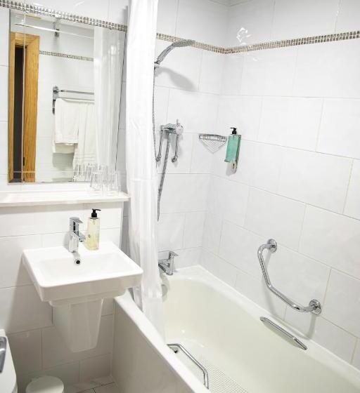 Номер Deluxe, The Valley Hotel & Carriage Gardens