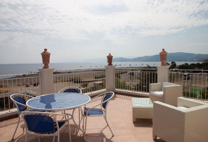 اتاق استاندارد, Yachting Club Mare