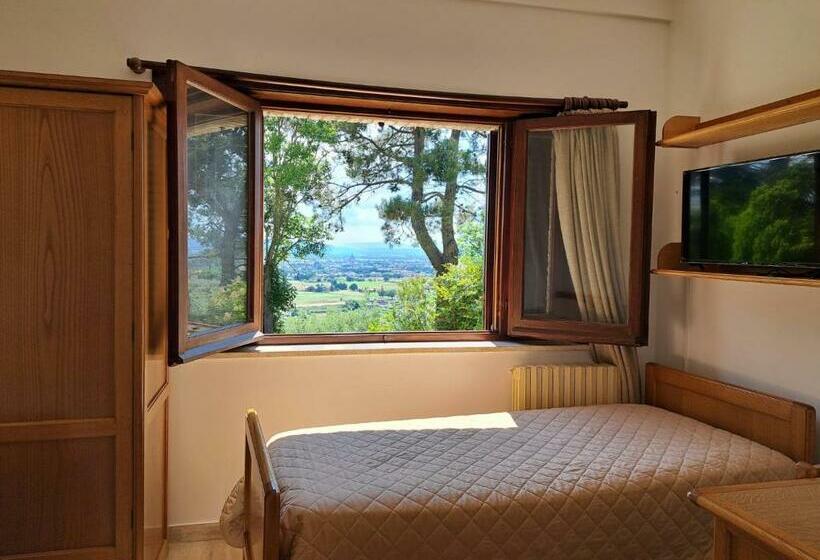 スタンダードルーム, Casa Per Ferie Ulivo D Assisi