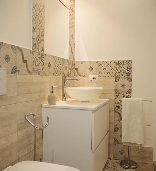 Standard room with outdoor bath, Catania Over Time   Tourist Rooms