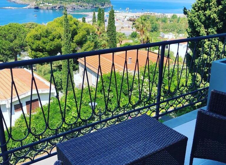 Standard room with outdoor bath, Villa Nappi Bed & Breakfast