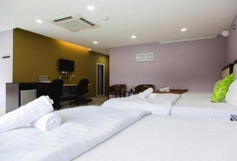 סוויטה נשיאותית, Hilltop Hotel Tanjung Malim