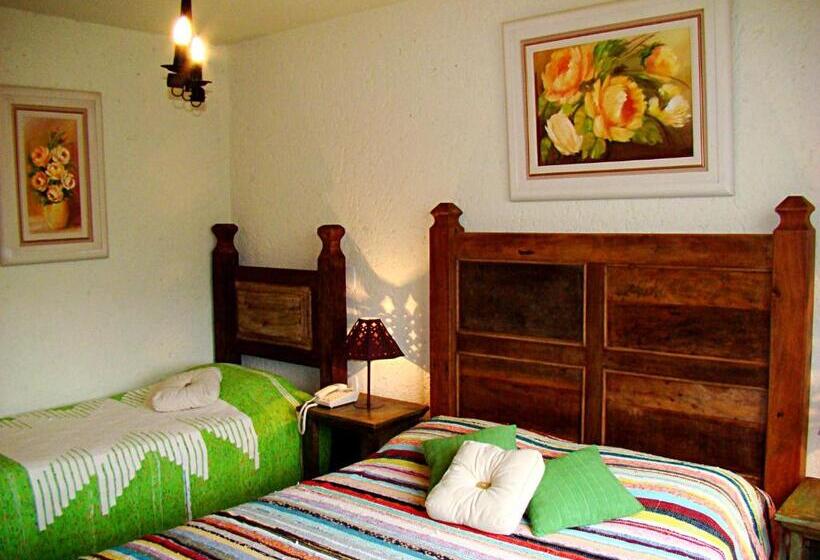 Номер Стандарт Трехместный, A Casa Vermelha Hospedaria