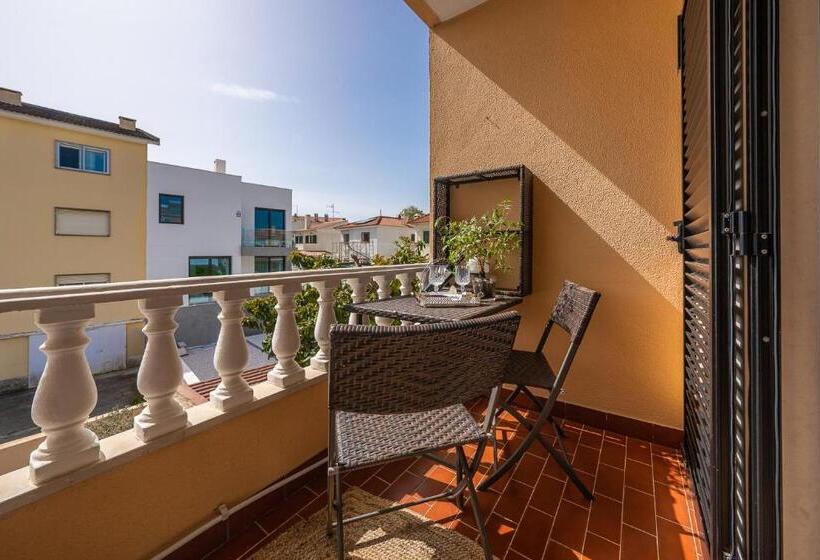 اتاق لوکس با بالکن, Lourenço S House Deluxe Cascais